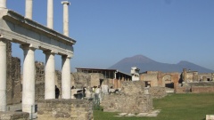 Pompei: Blick zum Vesuv.