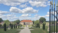 August 2025: Schloss Colmdorf (in Bayreuth) auf dem Weg zur Eremitage