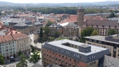 Bayreuth von der Dachterrasse des Neuen Rathauses: Blick zum Alten Schloss.